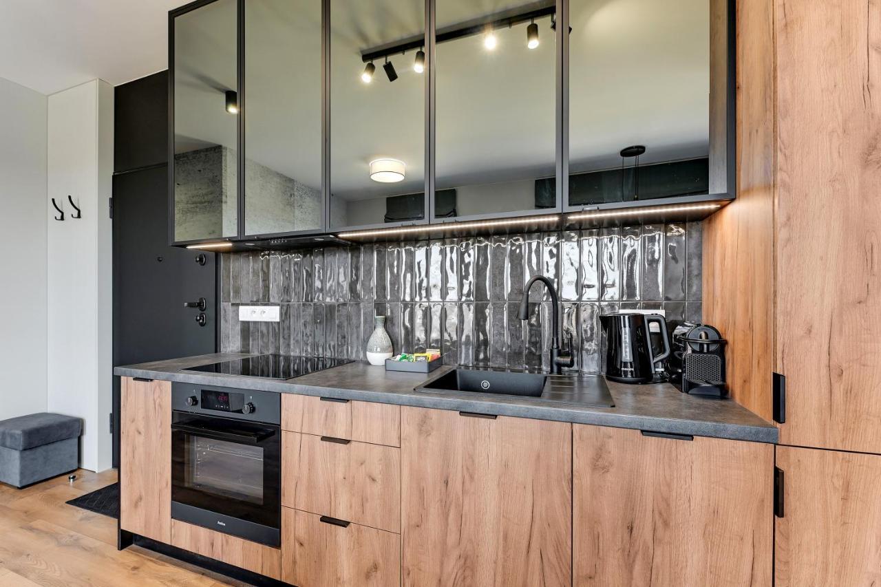 Doki Living & Foodhall By Downtown Apartments Gdansk Exterior photo